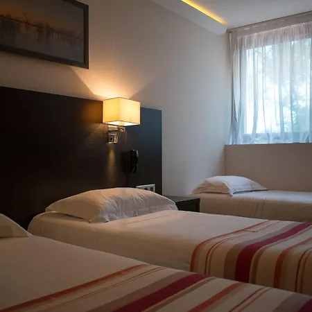 Contact Be Guest Sud Λιμόζ