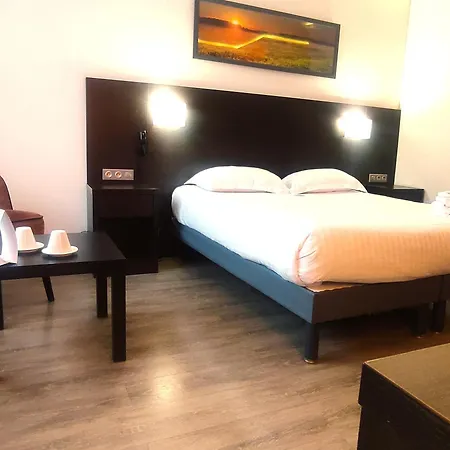 Contact Be Guest Sud 3* 리모주